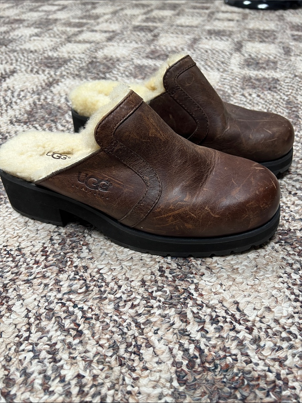 UGG Brown Leather Shearling-Lined Slip-On Clog